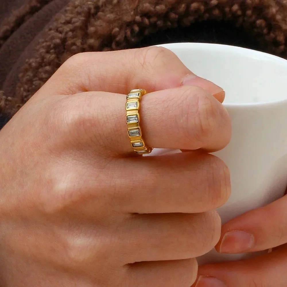 Infinity Band Ring - Picture 5 of 5